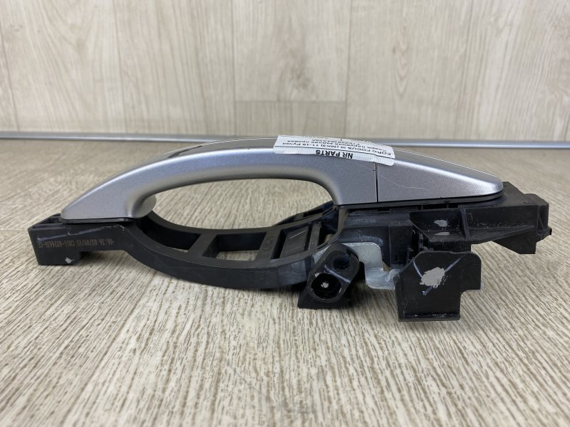 Ручка двери наружная задняя правая FORD FOCUS 10-18 CB8 2.0 XQDA Ручка двери наружная задняя правая FORD FOCUS 10-18 CB8 2.0 XQDA