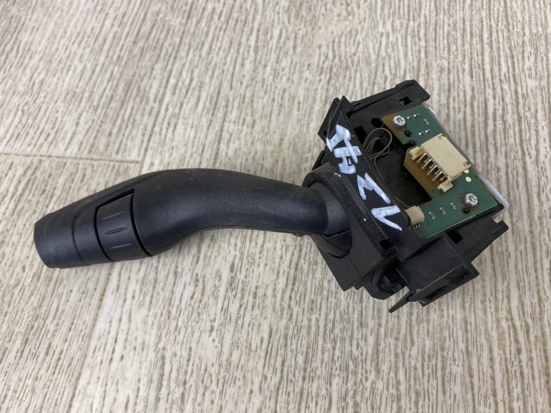 Подрулевой переключатель правый FOCUS 10-18 2015 CB8 2.0 XQDA