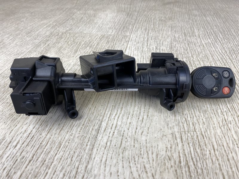 Замок зажигания FORD FOCUS 10-18 CB8 2.0 XQDA
