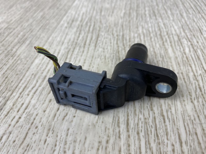 Датчик положения распредвала FORD FOCUS 10-18 CB8 2.0 XQDA