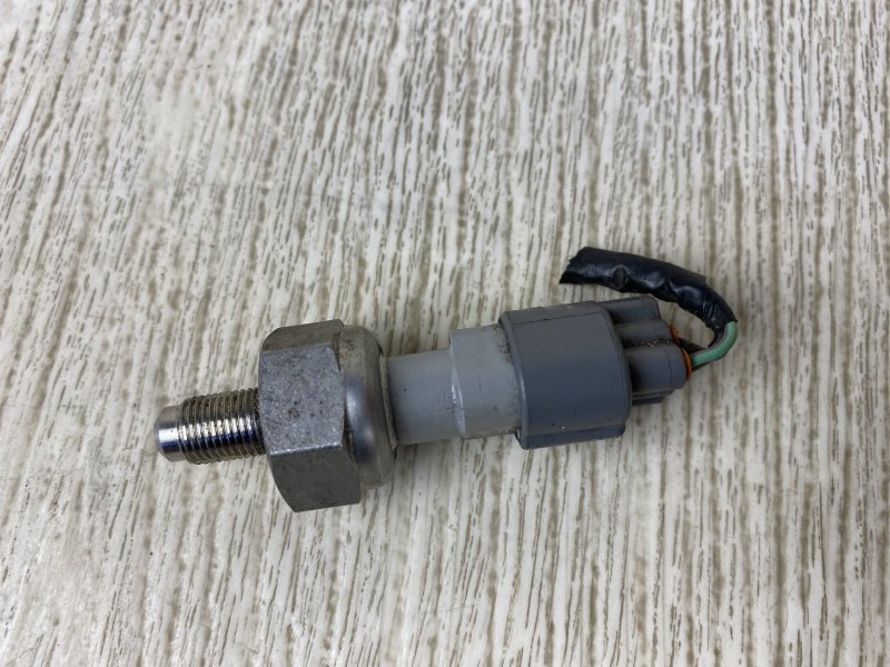 Датчик давления топлива FORD FOCUS 10-18 2015 CB8 2.0 XQDA BL3Z-9F972-A Б/У