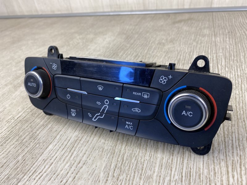 Блок управления печкой FORD FOCUS 10-18 2015 CB8 2.0 XQDA F1EZ-19980-LV Б/У