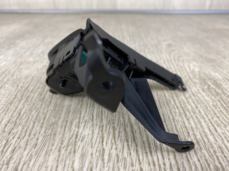 Кнопки на руль правые FORD FOCUS 10-18 CB8 2.0 XQDA Кнопки на руль правые FORD FOCUS 10-18 CB8 2.0 XQDA