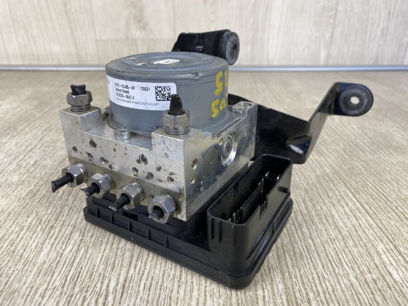 Блок ABS FORD FOCUS 10-18 2015 CB8 2.0 XQDA F1FZ-2C405-L Б/У