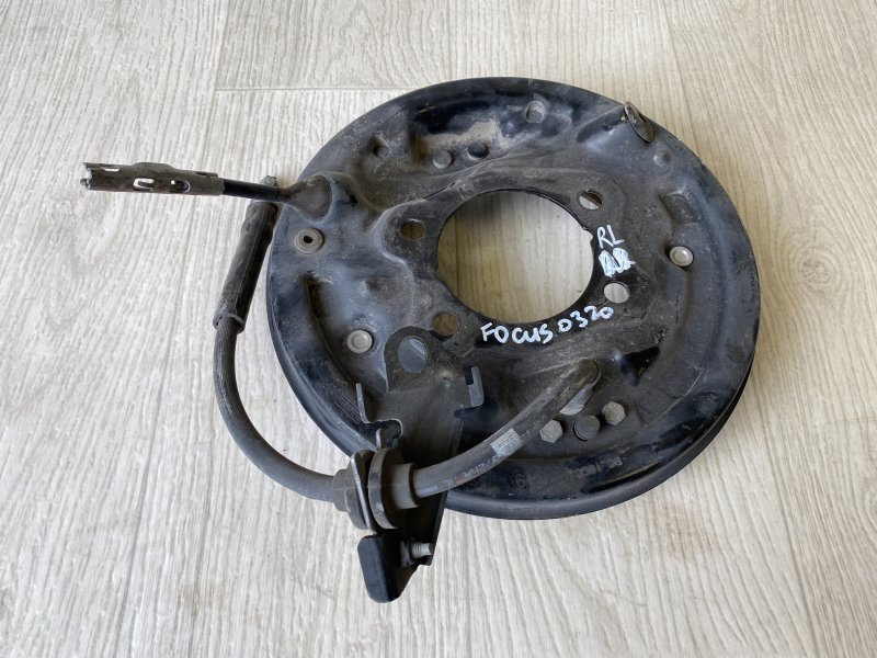 Тормозной механизм левый FORD FOCUS 10-18 CB8 2.0 XQDA