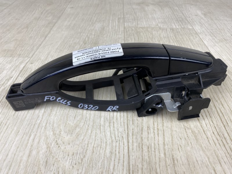 Ручка двери наружная задняя правая FORD FOCUS 10-18 CB8 2.0 XQDA