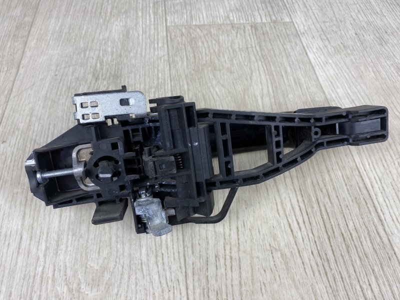 Ручка двери наружная задняя левая FOCUS 10-18 2016 CB8 2.0 XQDA Ручка двери наружная задняя левая FOCUS 10-18 2016 CB8 2.0 XQDA