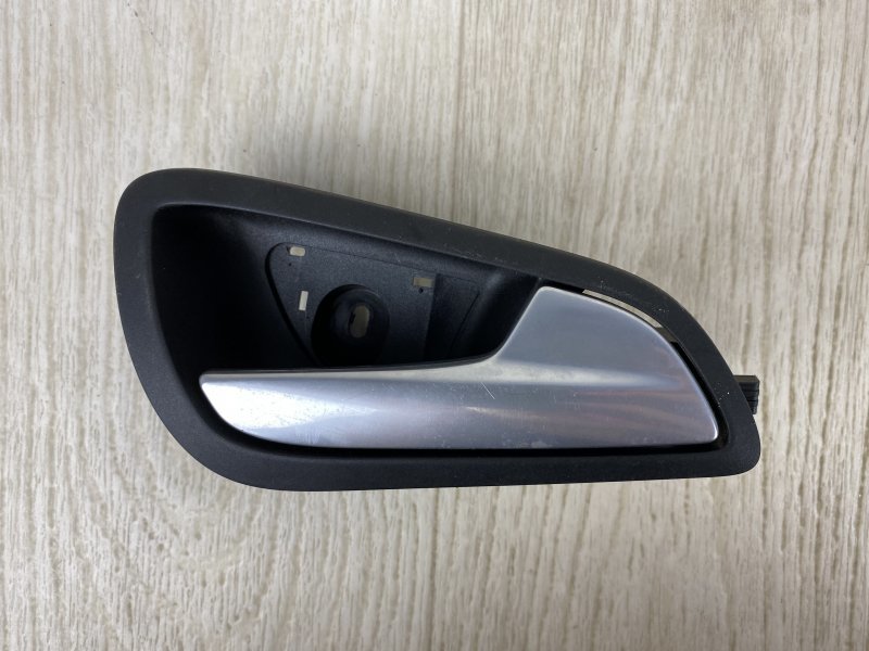 Ручка двери внутренняя задняя правая FORD FOCUS 10-18 2016 CB8 2.0 XQDA CV6Z-5422600-DA Б/У