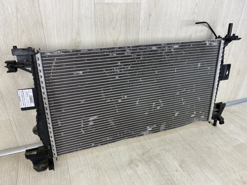 Радиатор основной FORD FOCUS 10-18 CB8 2.0 XQDA