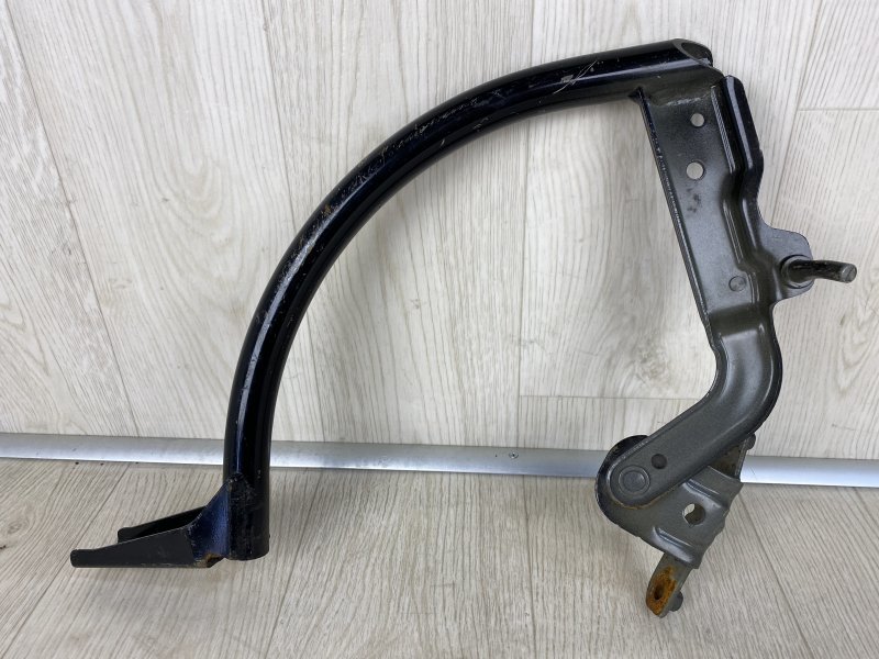 Петля крышки багажника левая FOCUS 10-18 2016 CB8 2.0 XQDA