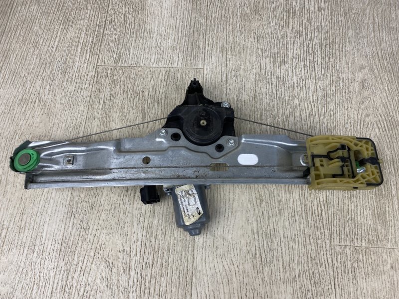 Стеклоподъемник задний правый FOCUS 10-18 2015 CB8 2.0 XQDA