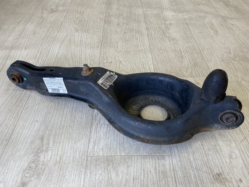 Рычаг задней подвески поперечный нижний FORD FOCUS 10-18 2015 CB8 2.0 XQDA CV6Z-5500-B Б/У