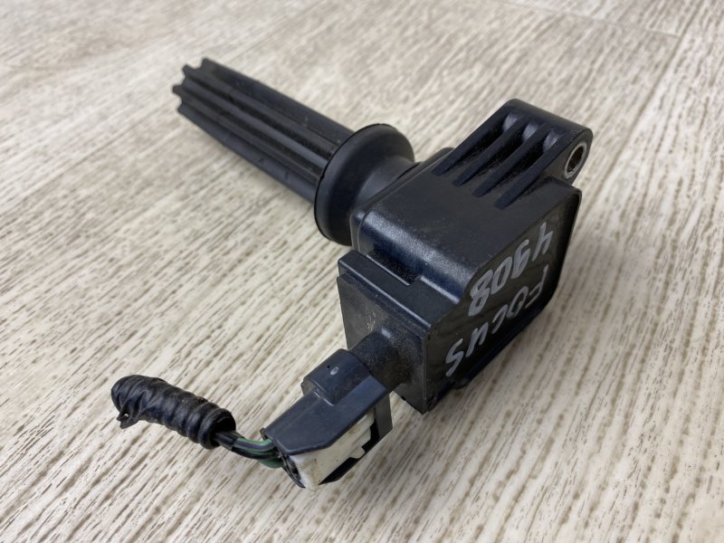 Катушка зажигания FORD FOCUS 10-18 2015 CB8 2.0 XQDA CM5Z-1202-9A Б/У