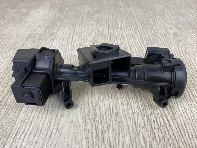 Замок зажигания FOCUS 10-18 2015 CB8 2.0 XQDA