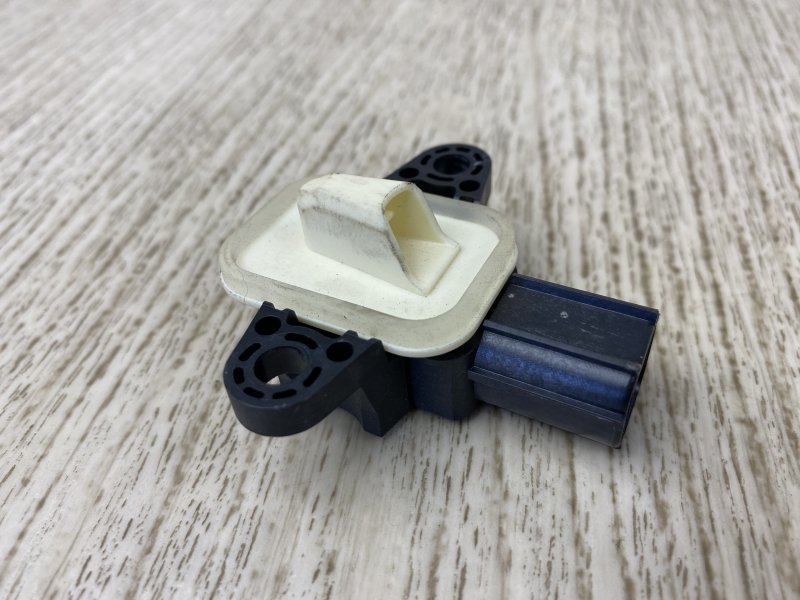 Датчик удара FORD FOCUS 10-18 2015 CB8 2.0 XQDA CP9Z-14B345-A Б/У