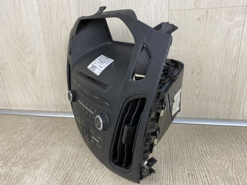 Блок управления мультимедиа FOCUS 10-18 2015 CB8 2.0 XQDA