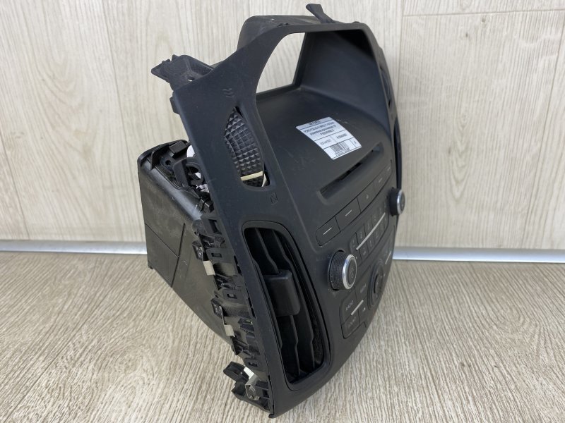 Блок управления мультимедиа FORD FOCUS 10-18 CB8 2.0 XQDA