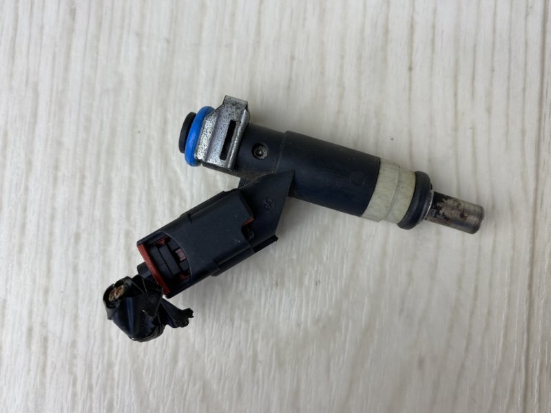 Форсунка топливная DODGE JOURNEY 08-20 2013 JC 2.4 ED3 4891577AB Б/У