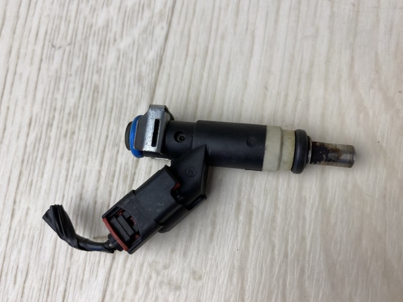 Форсунка топливная DODGE JOURNEY 08-20 2013 JC 2.4 ED3 4891577AB Б/У