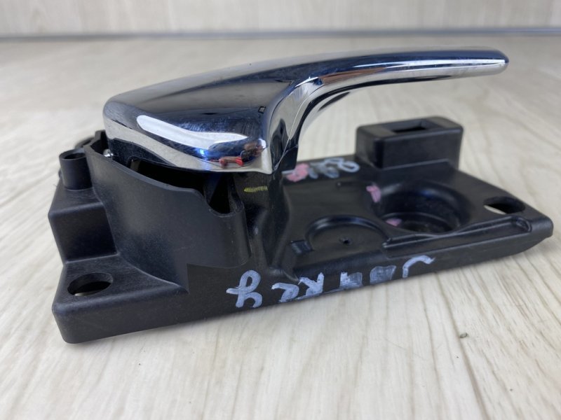 Ручка двери внутренняя правая DODGE JOURNEY 08-20 JC 2.4 ED3 Ручка двери внутренняя правая DODGE JOURNEY 08-20 JC 2.4 ED3