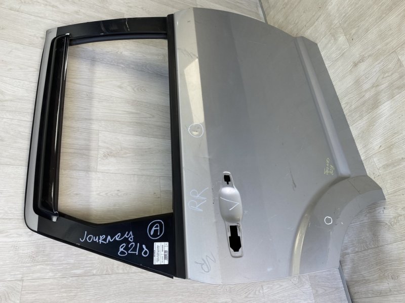 Дверь задняя правая JOURNEY 08-20 2013 JC 2.4 ED3