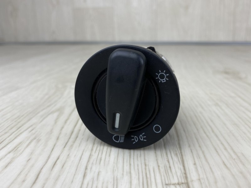 Блок управления освещением DODGE JOURNEY 08-20 2013 JC 2.4 ED3 68072000AD Б/У