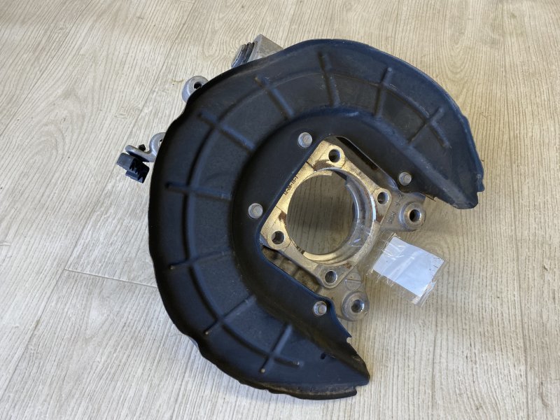 Цапфа задняя правая CHRYSLER 200 14-16 2015 UF 2.4 ED6 68200070AD Б/У