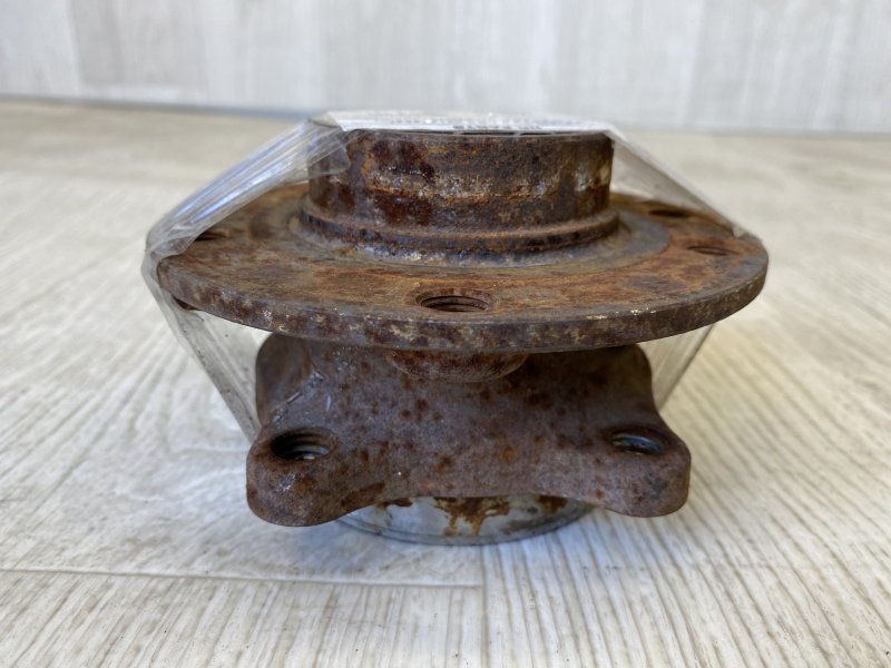 Ступица передняя CHRYSLER 200 14-16 UF 2.4 ED6