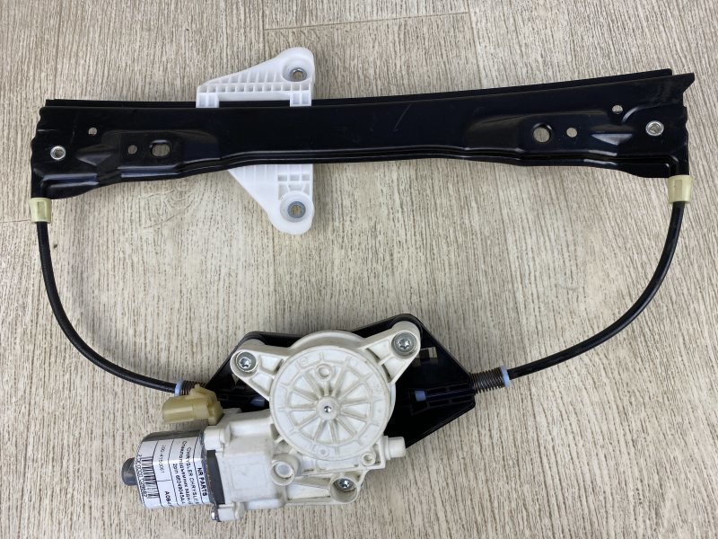 Стеклоподъемник задний левый CHRYSLER 200 14-16 2015 UF 2.4 ED6 68249045AA Б/У