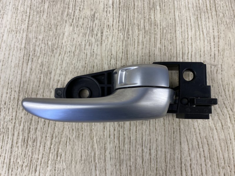 Ручка двери внутренняя правая CHRYSLER 200 14-16 2015 UF 2.4 ED6 68249054AA Б/У