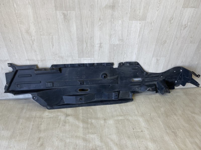 Защита днища левая 200 14-16 2015 UF 2.4 ED6