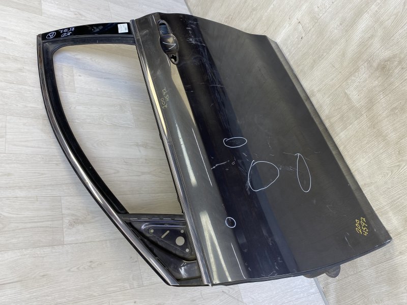 Дверь передняя левая 200 14-16 2015 UF 2.4 ED6