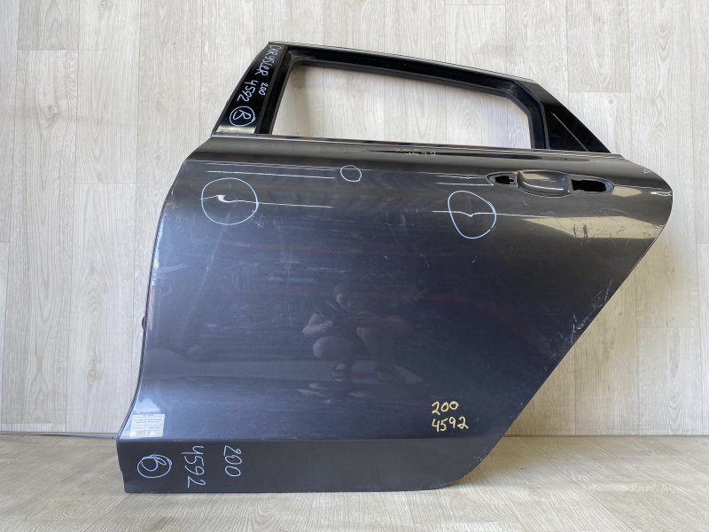 Дверь CHRYSLER 200 14-16 UF 2.4 ED6