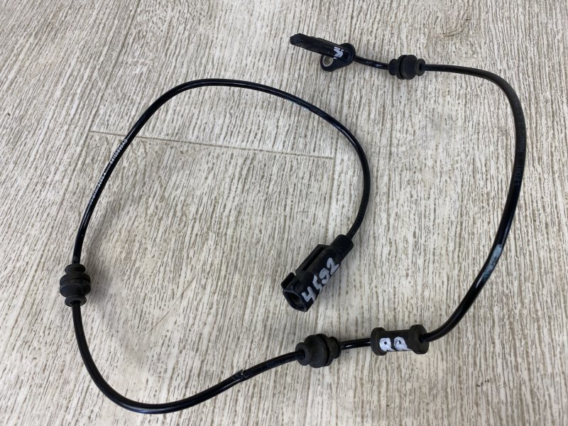 Датчик ABS задний 200 14-16 2015 UF 2.4 ED6