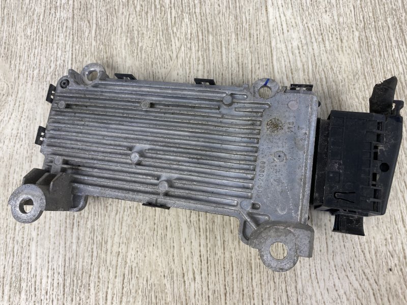 Блок управления АКПП 200 14-16 2015 UF 2.4 ED6