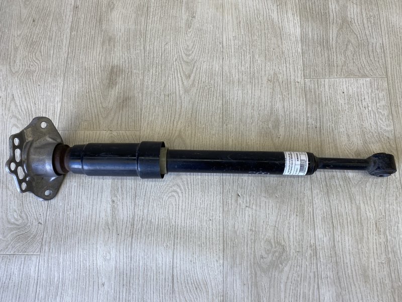 Амортизатор задний CHRYSLER 200 14-16 2015 UF 2.4 ED6 68240965AC Б/У