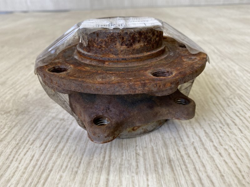 Ступица передняя 200 14-16 2015 UF 2.4 ED6