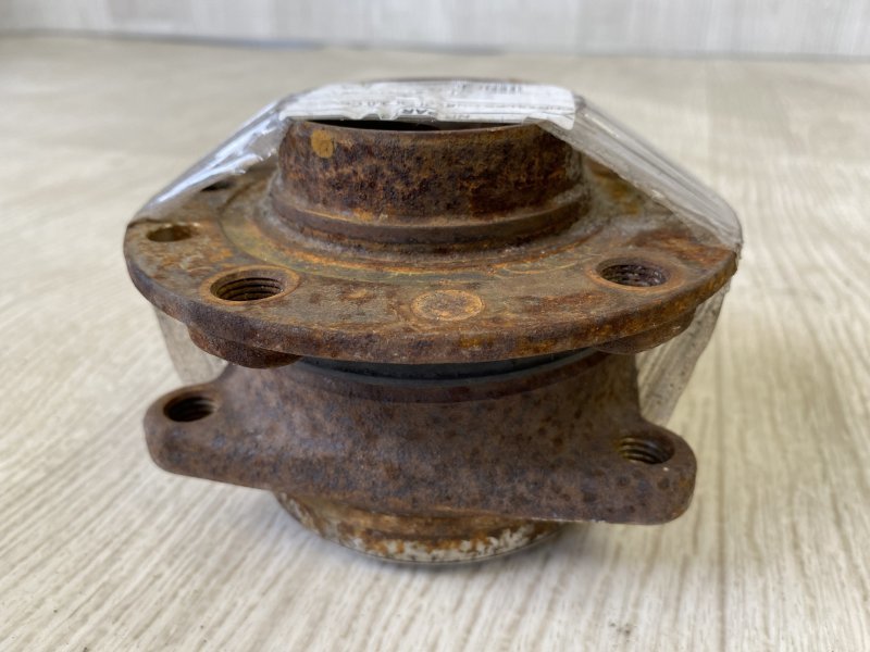 Ступица задняя CHRYSLER 200 14-16 UF 2.4 ED6