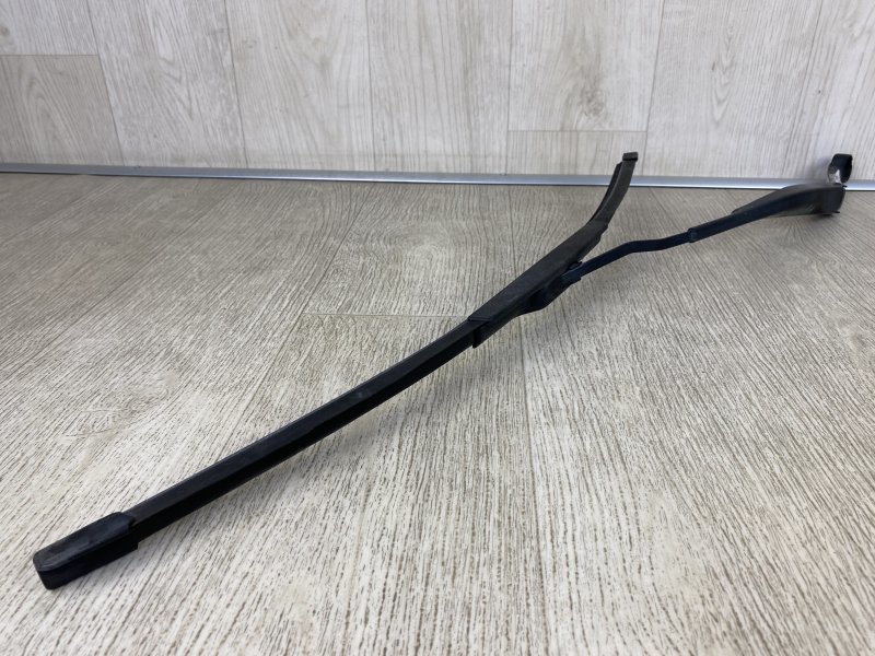 Поводок стеклоочистителя передний левый 200 14-16 2015 UF 2.4 ED6