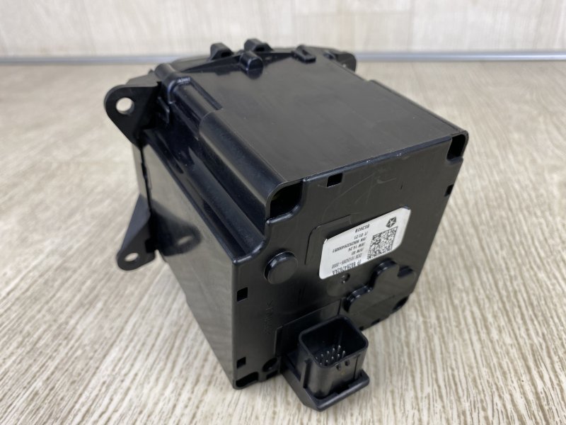 Кулиса АКПП 200 14-16 2015 UF 2.4 ED6