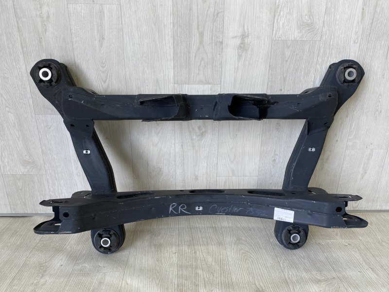 Балка задней подвески CHRYSLER 200 14-16 2015 UF 2.4 ED6 68165808AD Б/У