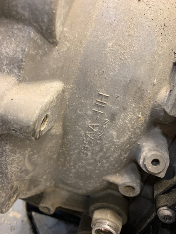 АКПП 200 14-16 2015 UF 2.4 ED6