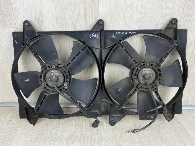 Вентилятор основного радиатора EVANDA 04-06 2003 V200 2.5 X25D1