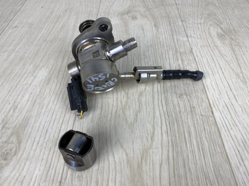 Тнвд (бензин) CHEVROLET CRUZE 15- 2018 J400 1.4T LE2 12682079 Б/У