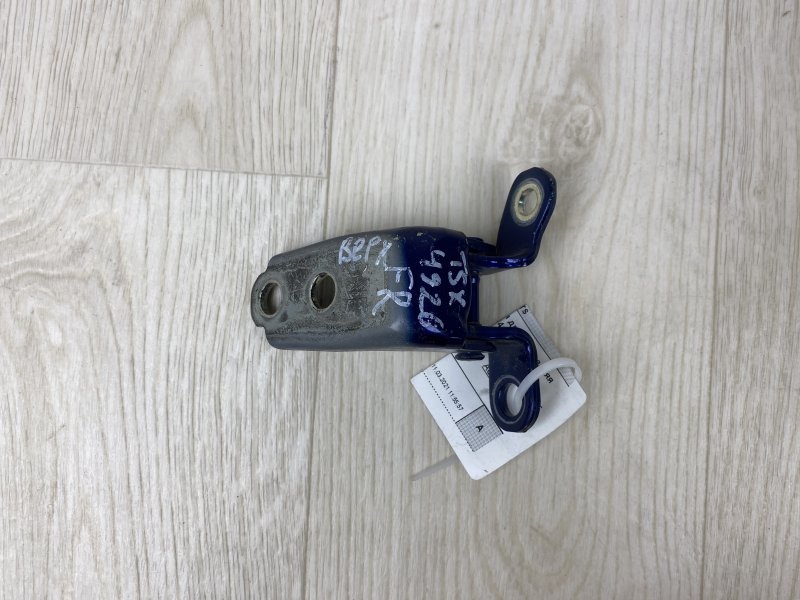 Петля двери верхняя передняя правая HONDA ACCORD CU8 / TSX 08-14 2012 CU2 2.4 K24Z3 67410-S5D-A01ZZ Б/У