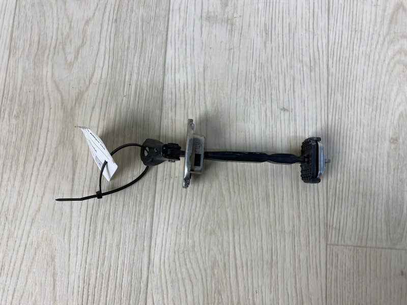 Запчасть ограничитель двери задний левый ACURA ILX 16-19 2016 UDE 2.4 K24V 72880-TX6-A01 Б/У Ограничитель двери задний левый ACURA ILX 16-19 2016 UDE 2.4 K24V 72880-TX6-A01 Б/У