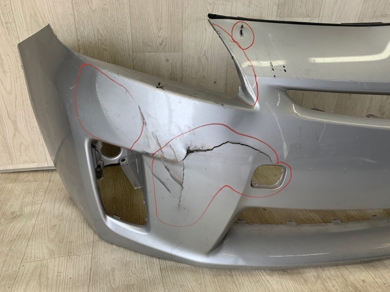 Бампер передний передний TOYOTA PRIUS - 30 09-17 ZVW30