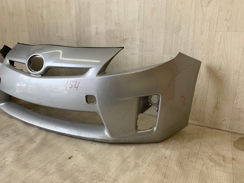 Бампер передний передний PRIUS - 30 09-17 2009-2011 ZVW30