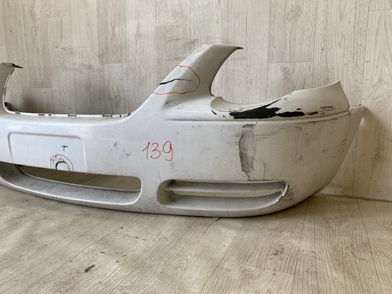 Бампер передний передний CARAVAN 00-07 2005-2007