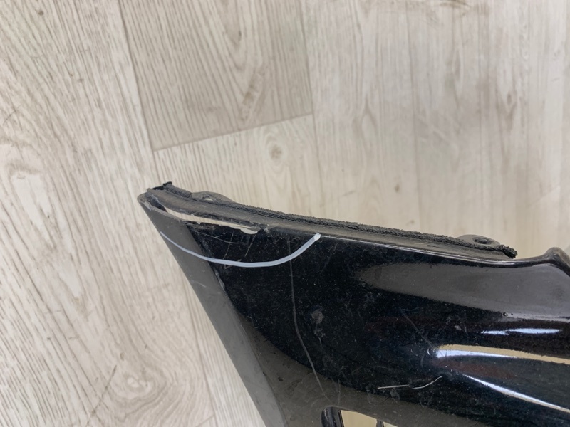 Бампер передний передний IS300 99-05 2000-2005 jce10